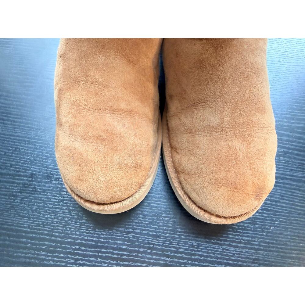 UGG Australia Bailey Button Chestnut Sheepskin Boots Women’s Size 9 - Picture 7 of 14